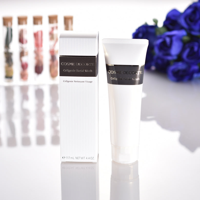 COSME DECORTÉ Sergenie Facial Wash 125g